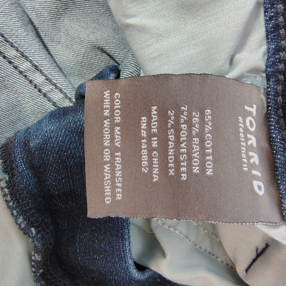 Torrid Womens Size 16S Straight Leg Stretch Blue Jeans Plus - Picture 5 of 8